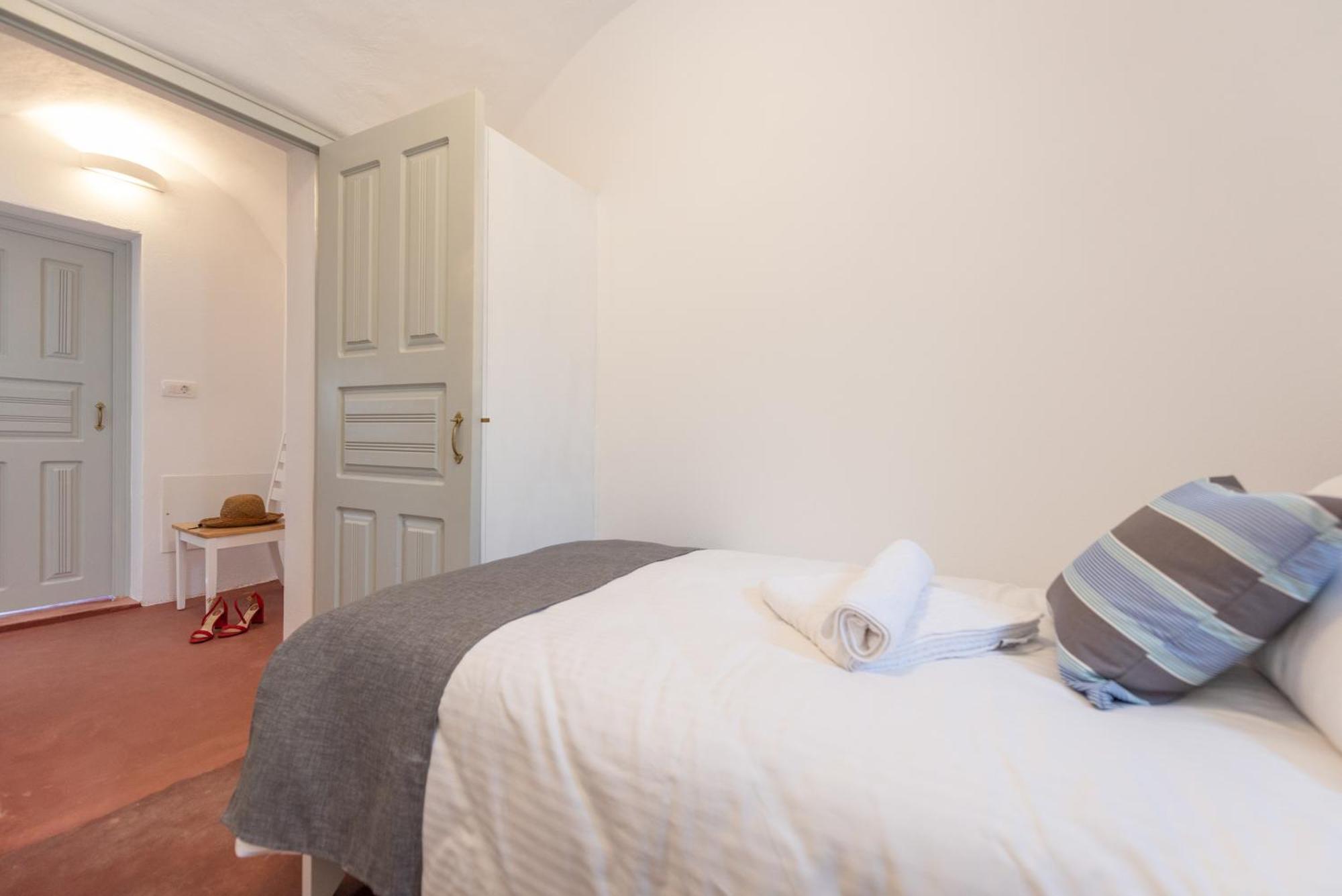 Argyro And Diogenis Apartment Emporio  Екстериор снимка